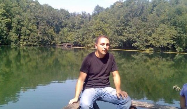 Arkadaşını kurtarmak isterken canından oldu