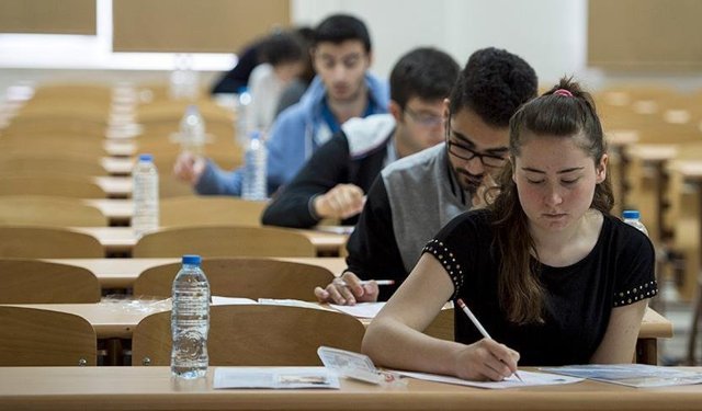 YKS'ye rekor başvuru: 2,5 milyon aday sıraya girdi