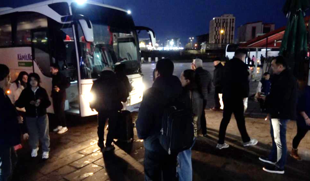 Tatil dönüşü başladı, Bolu Otogarı hareketlendi!