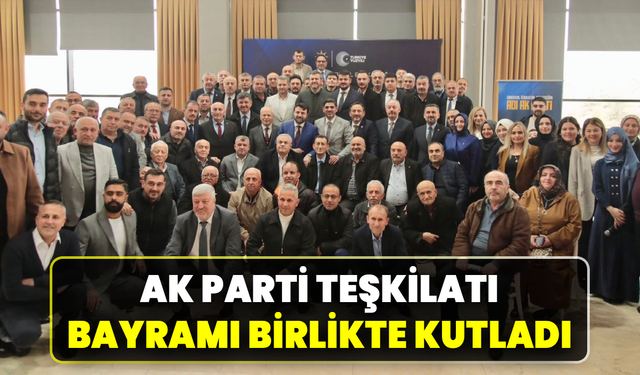 AK Parti Karabük teşkilatı bayram sevincini paylaştı