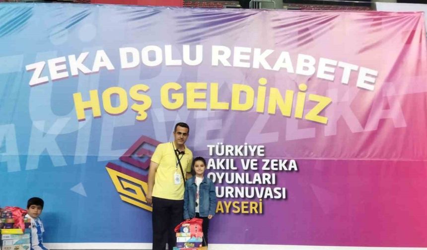 Kastamonulu öğrenci Türkiye Akıl ve Zeka Oyunları’nda Türkiye birincisi oldu