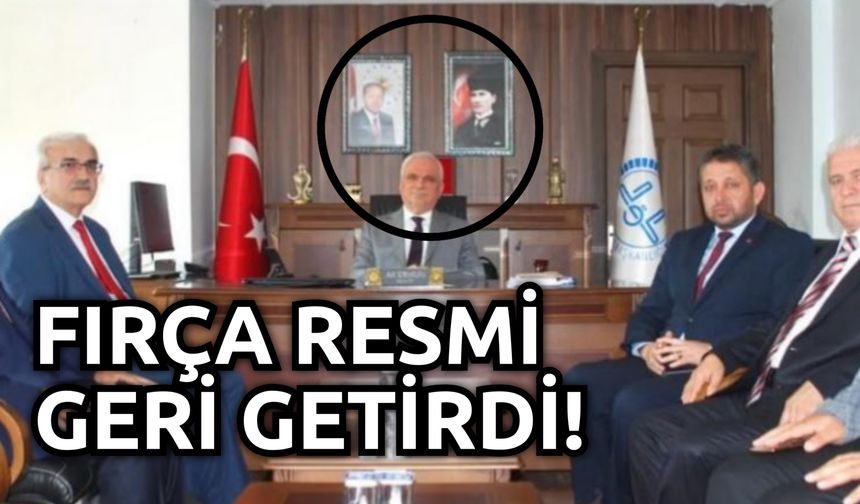 Müftü Erhun, Erdoğan’ın Resmini Jet Hızıyla Yerine Astı