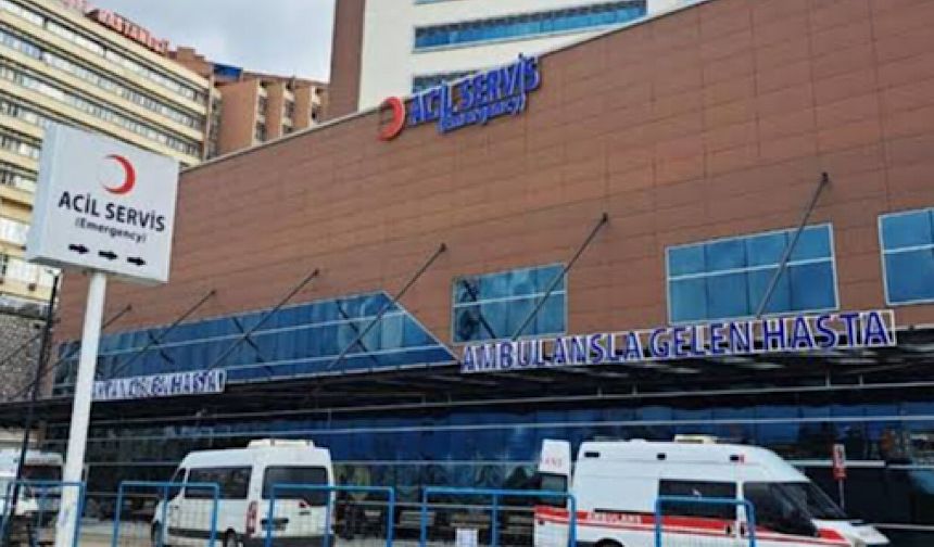 Devlet hastanesinde vatandaşlardan torpillere isyan