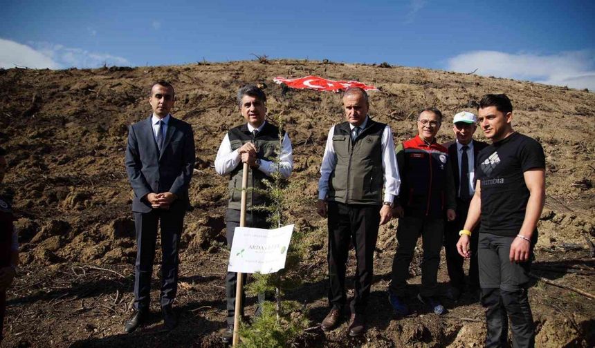 Bolu’da Arda Güler adına fidan dikildi