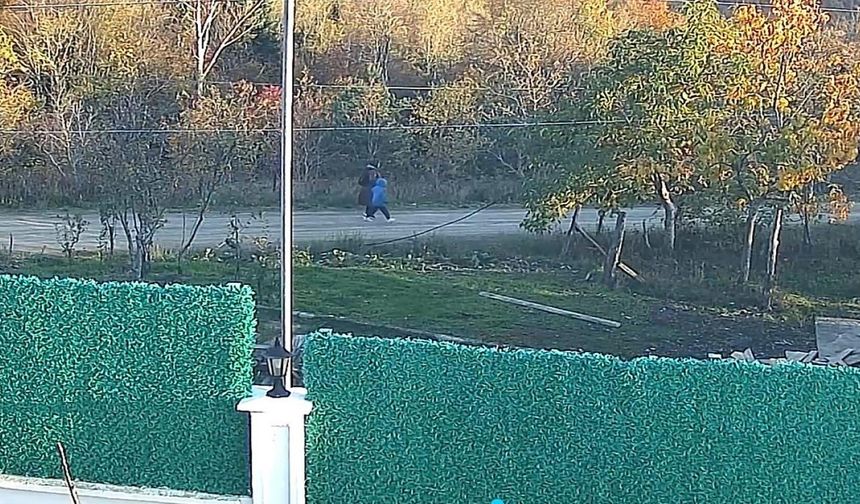 Kayıp anne ve oğlunun son görüntüleri ortaya çıktı