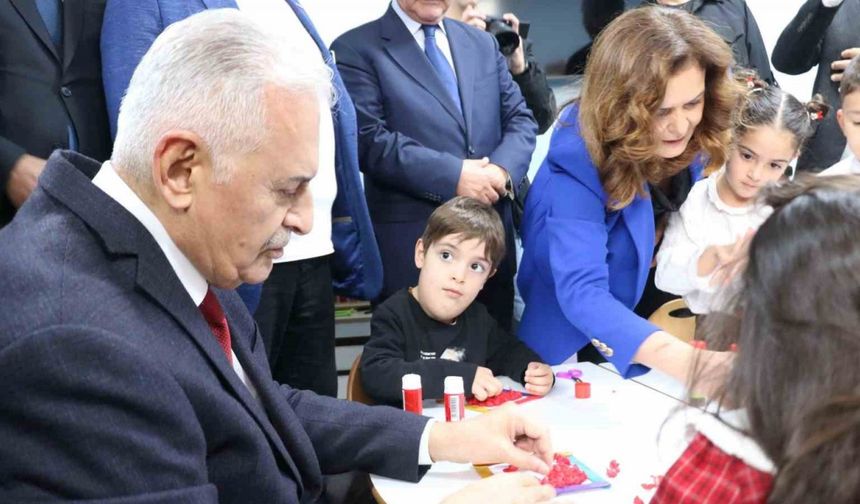 Zonguldak’ta Öget Şen Kızılay Anaokulu açıldı