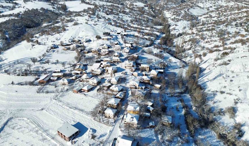 Karafakılar’da kartpostallık kış manzarası