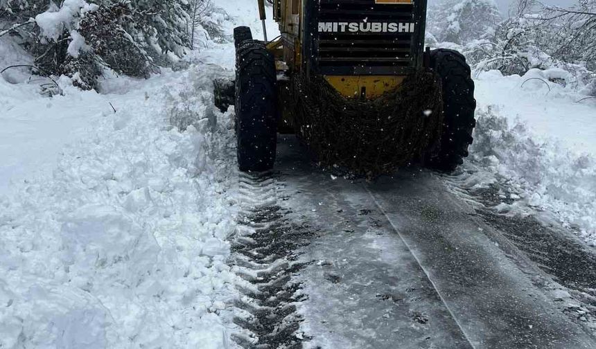 Bartın’ın yükseklerinde kar 20 santimetreye ulaştı