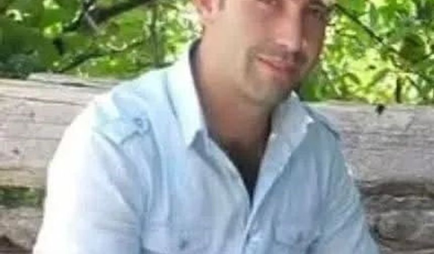 Çankırı’da tomruk yüklü tır devrildi