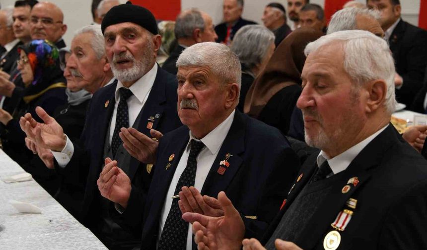 Vali Dallı’dan şehit aileleri ve gazilere ilk iftar