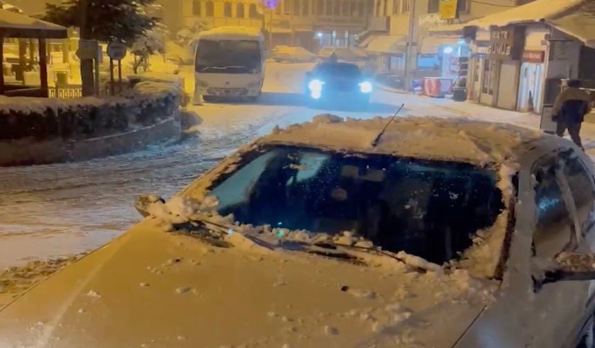 Kastamonu’nun yüksek kesimlerinde kar yağışı başladı