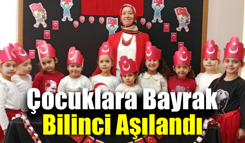 Miniklere bayrağın anlamı oyun ve deneylerle anlatıldı