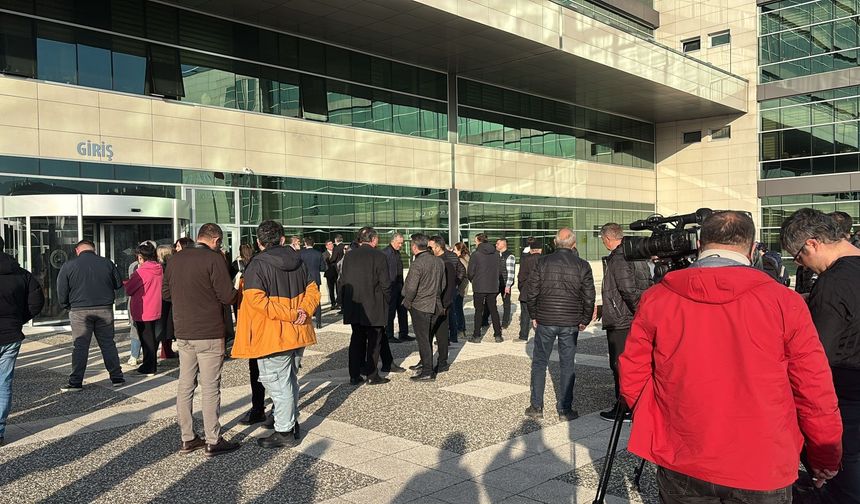 Tanju Özcan’ın da aralarında olduğu 13 şüpheli adliyede