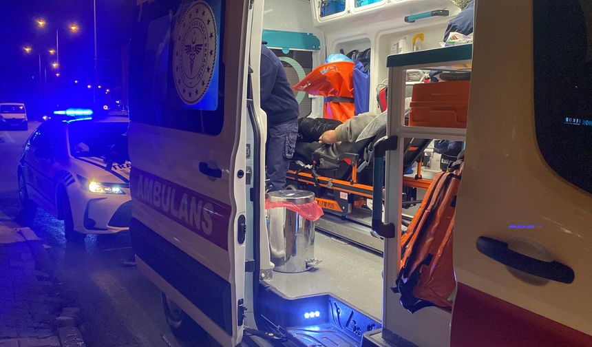 Bolu'da motosiklet ile otomobil çarpıştı: 1 yaralı