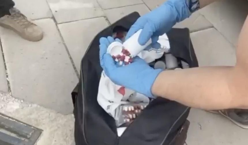 Polis Baskınında Ele Geçenler Ekipleri Bile Şaşırttı