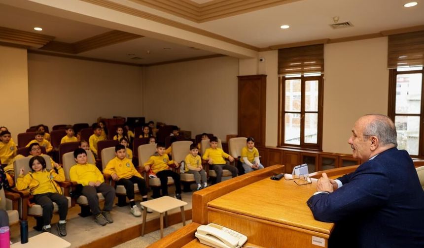 Çocuklar, Hayallerindeki Şehri Belediye Başkanına nlattı