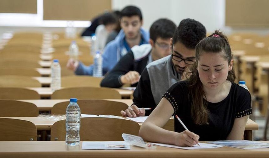 YKS'ye rekor başvuru: 2,5 milyon aday sıraya girdi