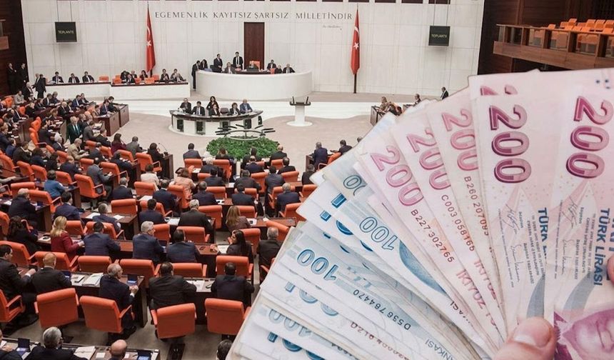 Emekliler Bu Kararı Bekliyordu: TBMM'de Kabul Edilen Yeni Maaş Detayları!