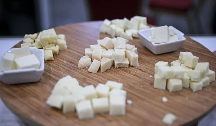 Karabüklü Vatandaşlar Dikkat! Ölümcül Bakteri Çıkan Peynir Toplatılıyor
