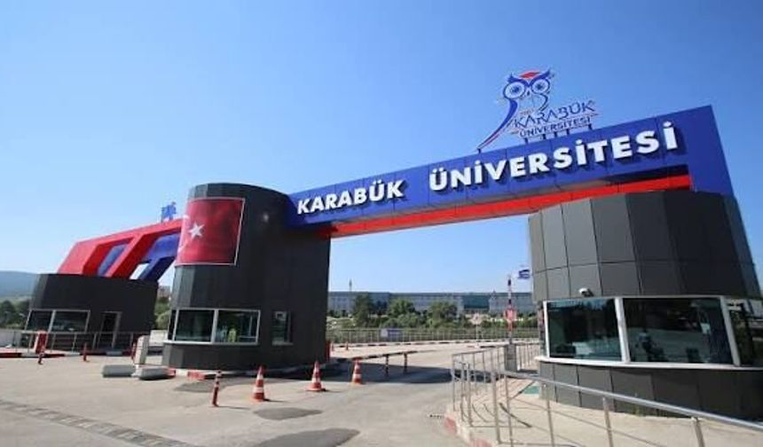 Karabük Üniversitesinde Uluslararası Öğrenciler Bölüm Birincisi Oldu