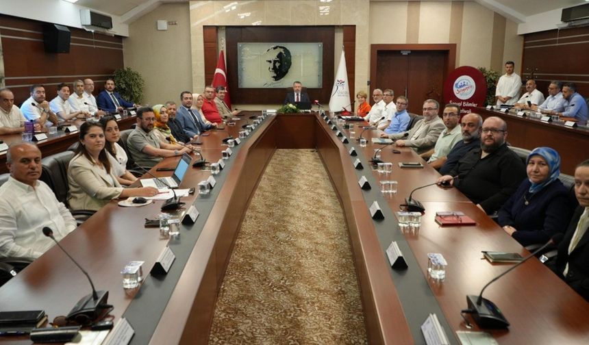 KBÜ Senatosunda Akademik Yükseliş ve Hedefler Konuşuldu