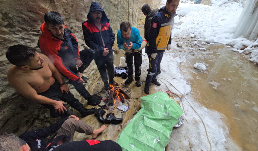 Safranbolu Da Otomobil Kanyona Uctu (11)